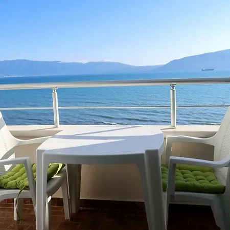 On The Lägenhet Vlorë